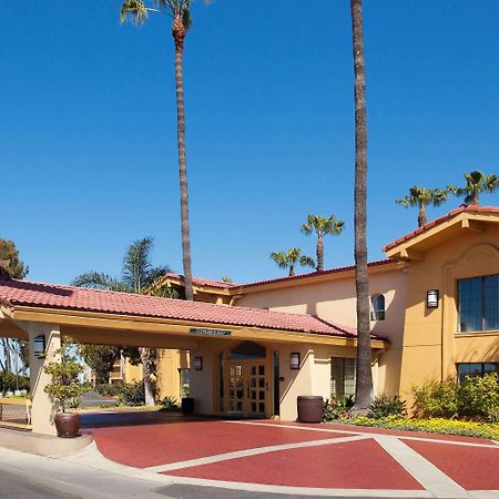 La Quinta Inn By Wyndham Costa Mesa Orange County Extérieur photo