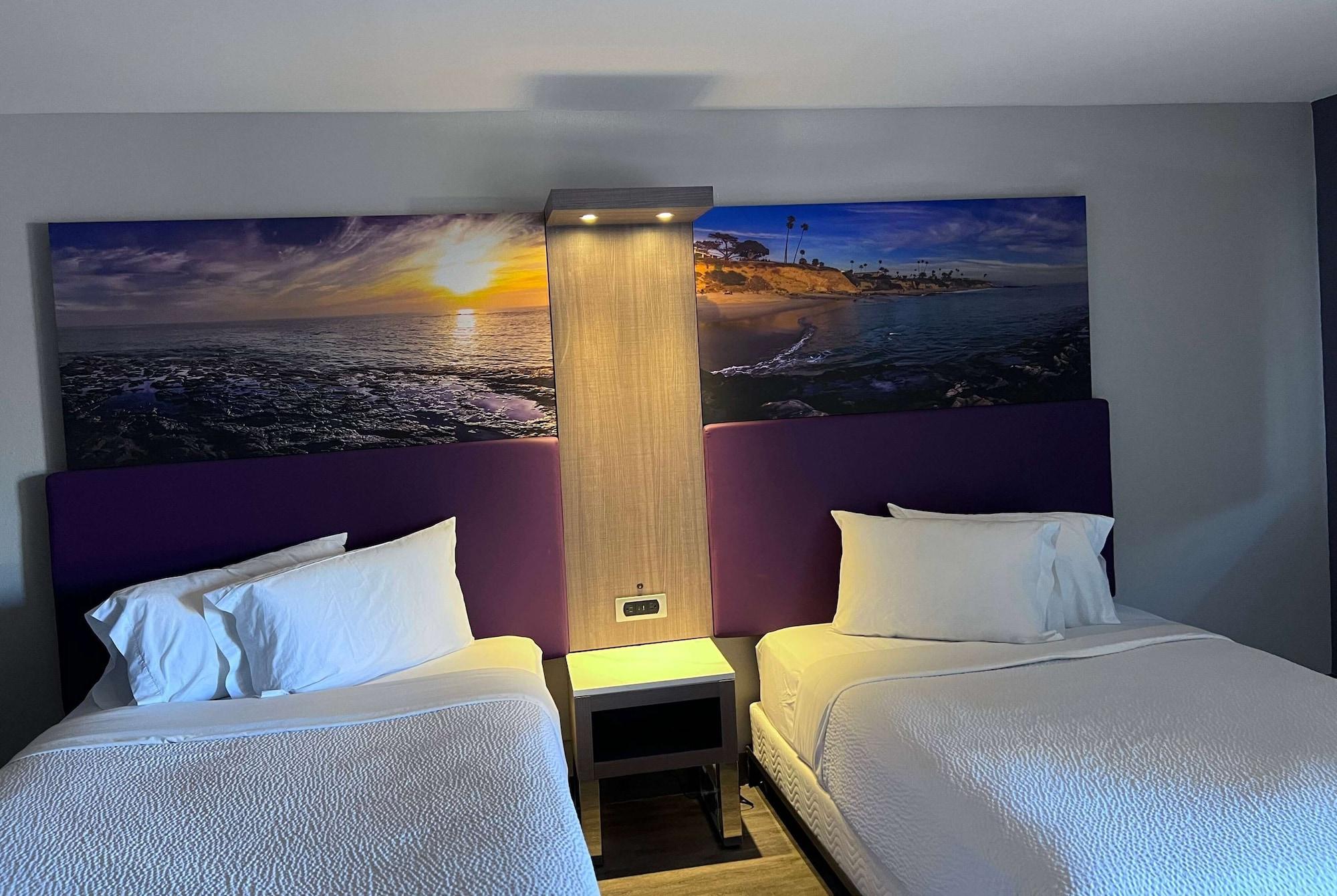 La Quinta Inn By Wyndham Costa Mesa Orange County Extérieur photo