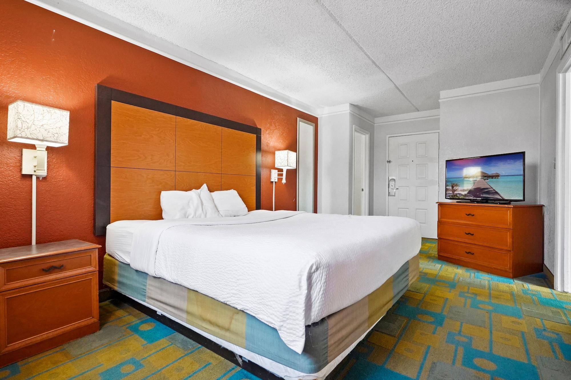 La Quinta Inn By Wyndham Costa Mesa Orange County Extérieur photo